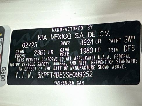 Used 2025 Kia K4 FWD image 12