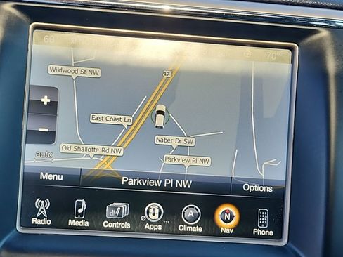 Used 2017 Jeep Grand Cherokee Limited image 5