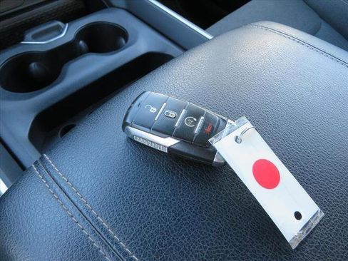 Used 2019 RAM 1500 Big Horn image 39