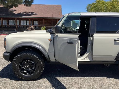 Used 2026 Ford Bronco Badlands AWD/4WD image 45