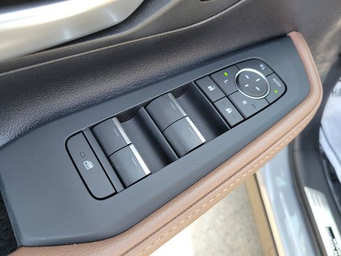 Used 2026 Toyota Grand Highlander AWD Hybrid image 19