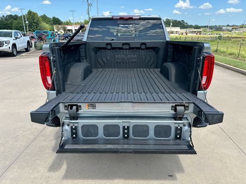 Used 2025 GMC Sierra 1500 Denali Ultimate AWD/4WD image 24