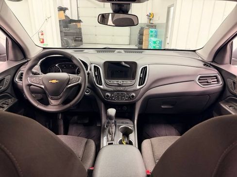 Certified 2024 Chevrolet Equinox LT AWD/4WD image 20