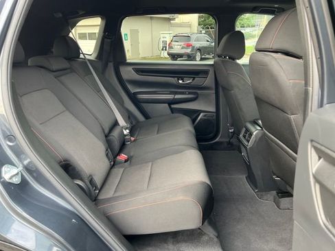 Used 2024 Honda CR-V Sport image 11