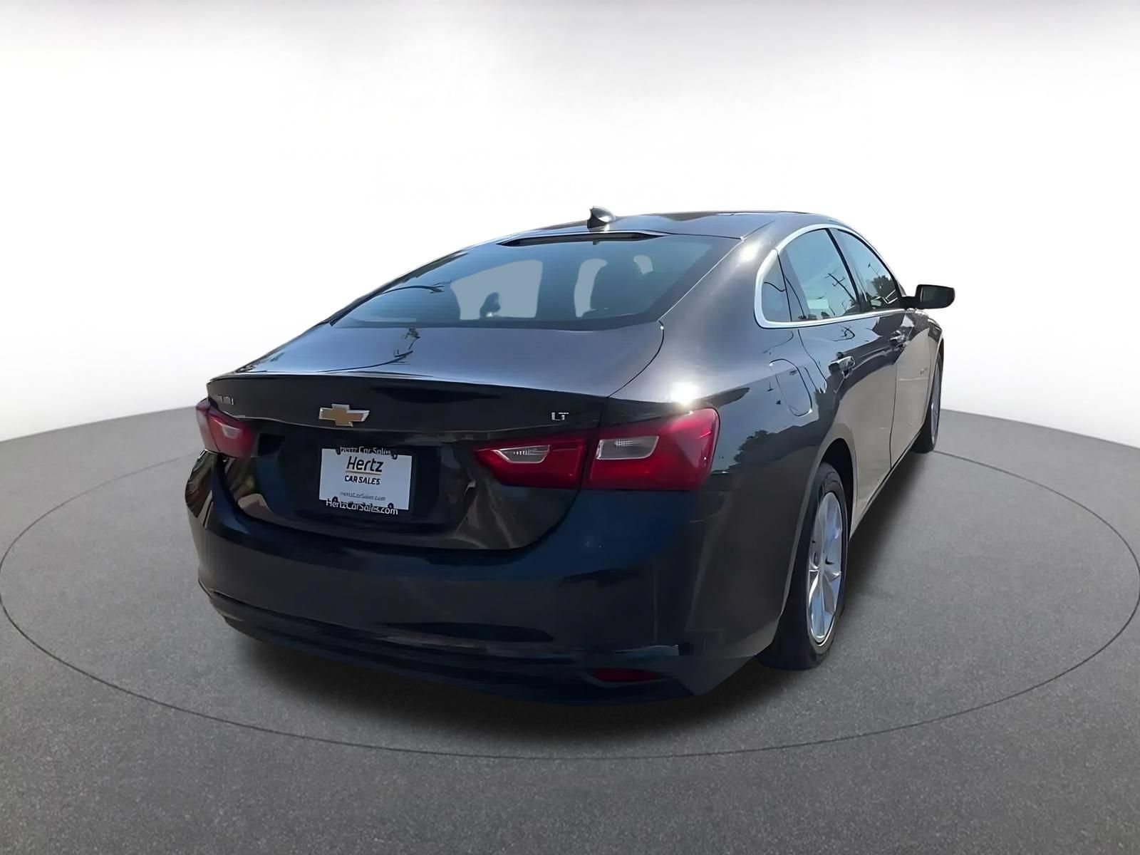 Used 2023 Chevrolet Malibu LT FWD image 13