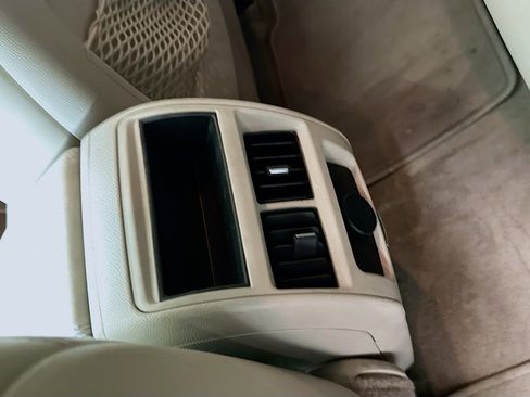 Used 2015 Cadillac SRX Luxury w/ Driver Awareness Package image 28