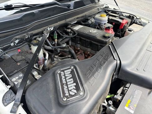 Used 2022 RAM 2500 Laramie AWD/4WD image 18
