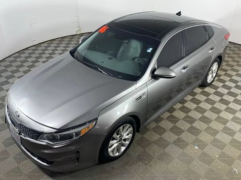 Used 2016 Kia Optima EX w/ Premium Package FWD image 15