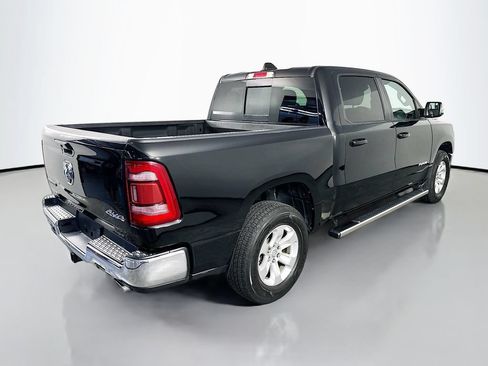 Used 2023 RAM 1500 Laramie AWD/4WD image 7