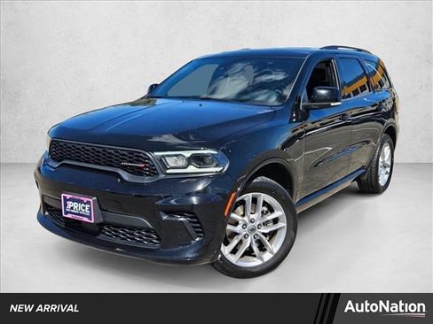 Used 2024 Dodge Durango GT image 1