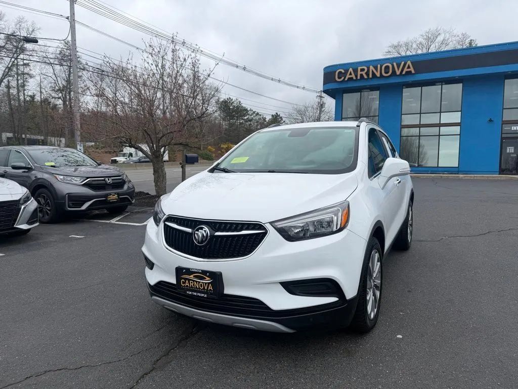 Used 2018 Buick Encore Preferred FWD image 1