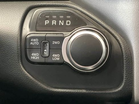 Used 2020 RAM 1500 Big Horn AWD/4WD image 22