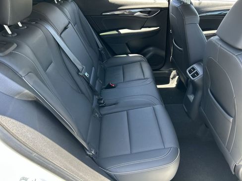 Used 2023 Buick Envision Essence AWD/4WD image 27