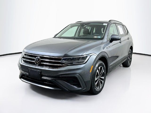 Certified 2023 Volkswagen Tiguan S w/ Driver Assistance Package AWD/4WD image 4