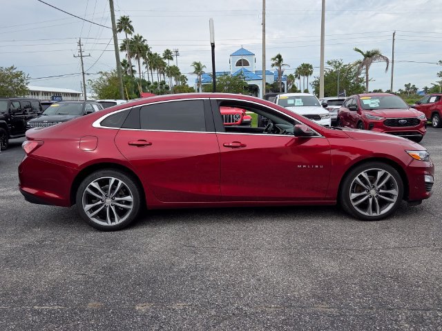 Used 2023 Chevrolet Malibu LT w/ Driver Confidence Package FWD image 2