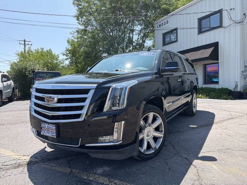 Used 2015 Cadillac Escalade ESV Premium AWD/4WD image 1