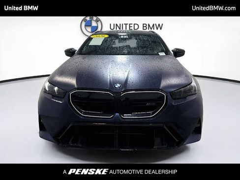 Used 2026 BMW M5 Touring AWD/4WD image 2