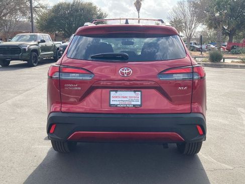 New 2026 Toyota Corolla Cross XLE w/ Convenience Package image 6