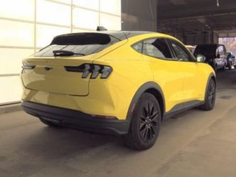 Used 2025 Ford Mustang Mach-E Select w/ Comfort Package Lite image 5