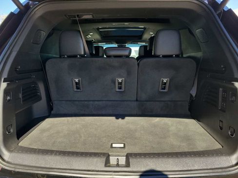 Used 2024 Chevrolet Traverse RS image 19