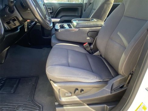 Used 2018 Chevrolet Silverado 1500 LT w/ Texas Edition image 11