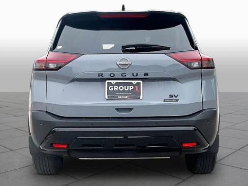 Certified 2023 Nissan Rogue SV w/ SV Premium B Package FWD image 5