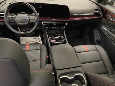 Used 2025 Chevrolet Traverse RS w/ LPO, Floor Liner Package image 13