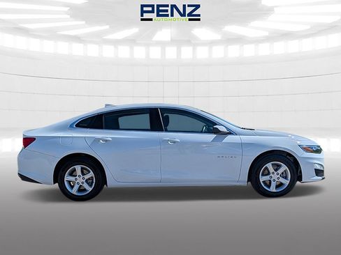 Used 2024 Chevrolet Malibu LT FWD image 8