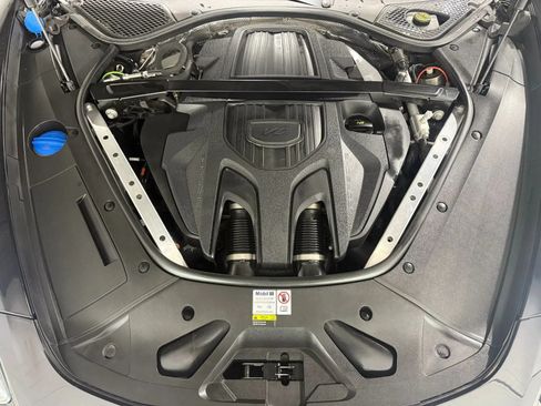 Used 2023 Porsche Panamera 4 Platinum Edition AWD/4WD image 91