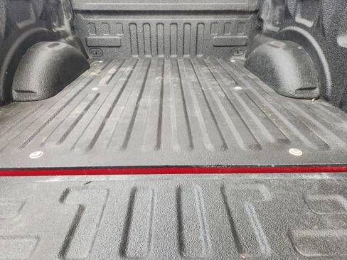 Used 2022 Ford F150 Lariat AWD/4WD image 34