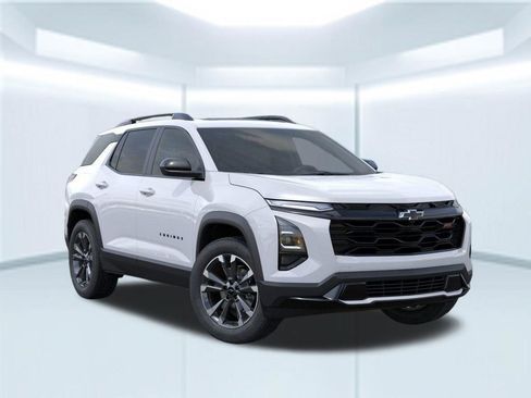 New 2026 Chevrolet Equinox RS FWD image 8