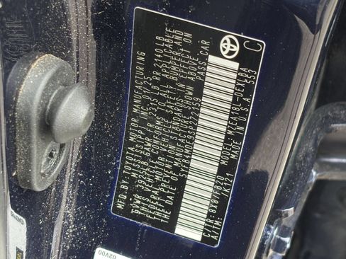 Used 2025 Toyota Corolla LE FWD image 22