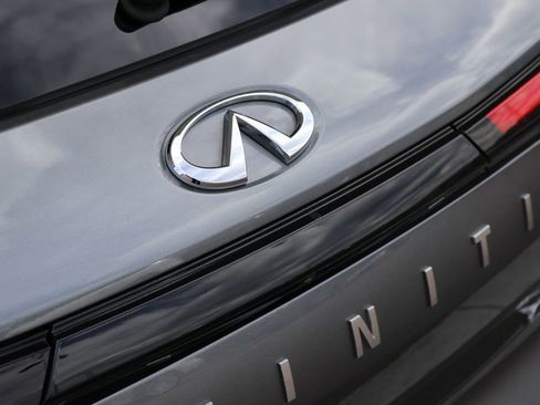Certified 2025 INFINITI QX60 Sensory w/ Vision Package AWD/4WD image 37