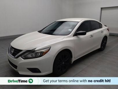 Used 2017 Nissan Altima 2.5 SR w/ Midnight Edition Package
