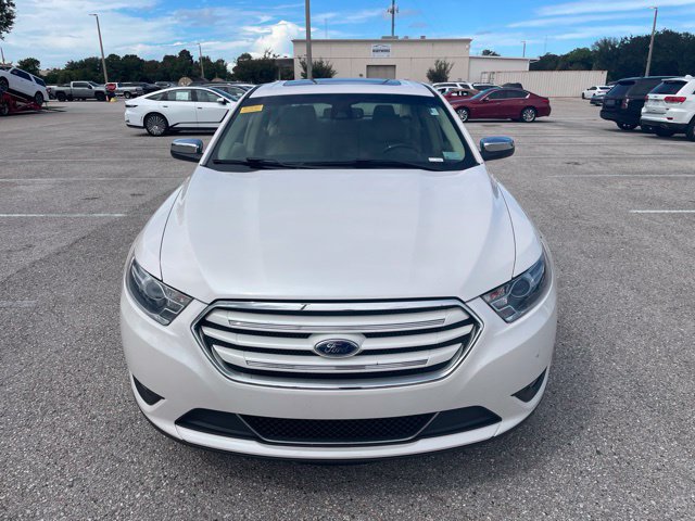 Used 2018 Ford Taurus Limited FWD image 6