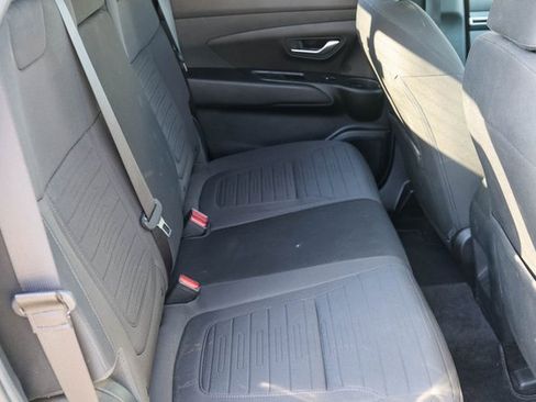 Used 2022 Hyundai Santa Cruz SEL Premium image 18