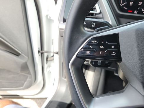 Used 2023 Audi Q4 e-tron Premium Plus w/ Premium Plus AWD/4WD image 21