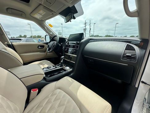 Used 2024 Nissan Armada Platinum w/ Cargo Package RWD image 30