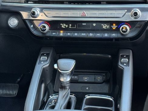 Used 2022 Kia Telluride EX w/ EX Premium Package image 19