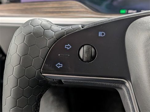 Used 2023 Tesla Model S Standard Range image 19