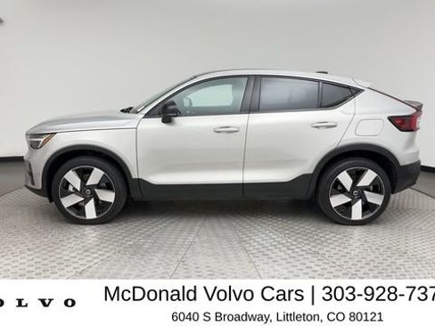 Certified 2023 Volvo C40 P8 Recharge Ultimate w/ Protection Package Premier AWD/4WD image 5