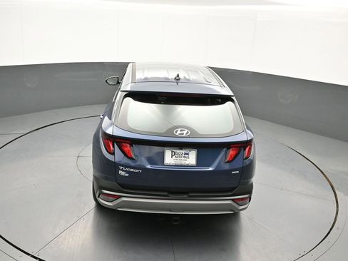 Certified 2025 Hyundai Tucson SE image 38