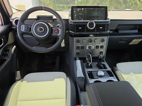 Used 2025 INEOS Grenadier AWD/4WD image 14
