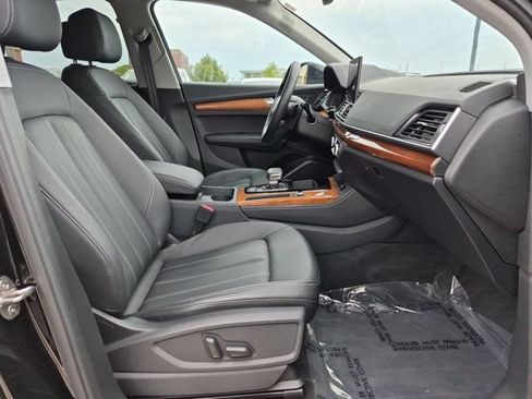 Used 2023 Audi Q5 2.0T Premium Plus w/ Premium Plus Package AWD/4WD image 21