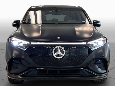 Used 2023 Mercedes-Benz EQS 580 4MATIC SUV image 3