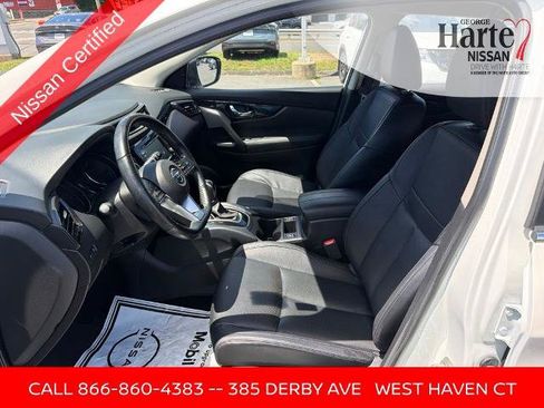 Certified 2022 Nissan Rogue Sport SL AWD/4WD image 11