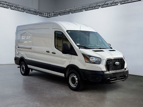 Used 2024 Ford Transit 150 Medium Roof image 3