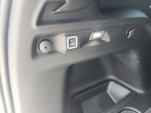 New 2025 Jeep Grand Cherokee L Limited w/ Black Appearance Package image 27