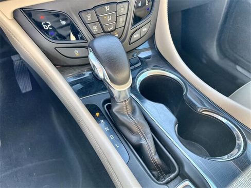 Used 2017 Buick Envision Essence image 15