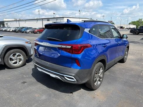 Certified 2023 Kia Seltos S w/ Navigation Package AWD/4WD image 4